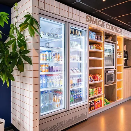 Ibis Budget Amsterdam Airport Hotel