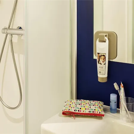 Ibis Budget Amsterdam Airport Hotel Badhoevedorp