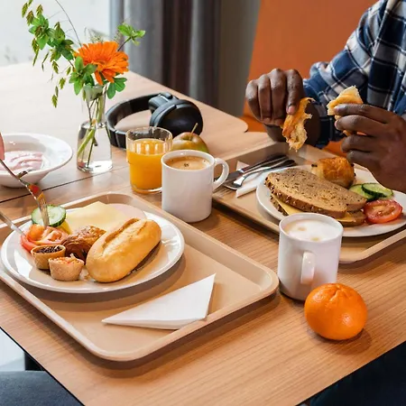 מלון Ibis Budget Amsterdam Airport 2*