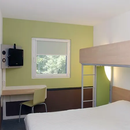 Ibis Budget Amsterdam Airport Hotel Badhoevedorp