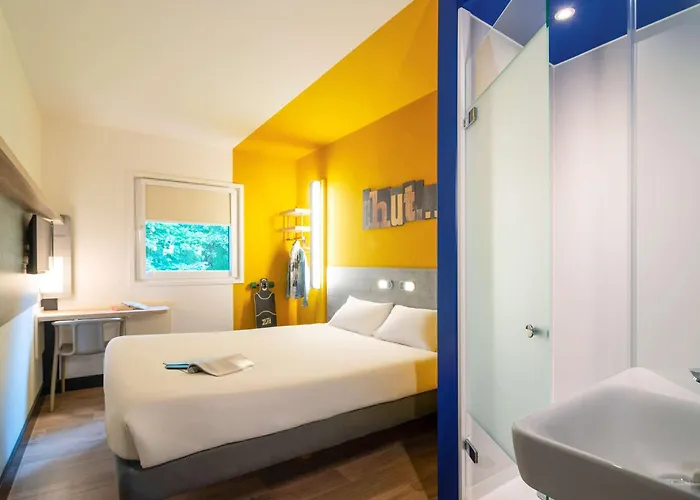 Hotel Ibis Budget Amsterdam Airport 2*