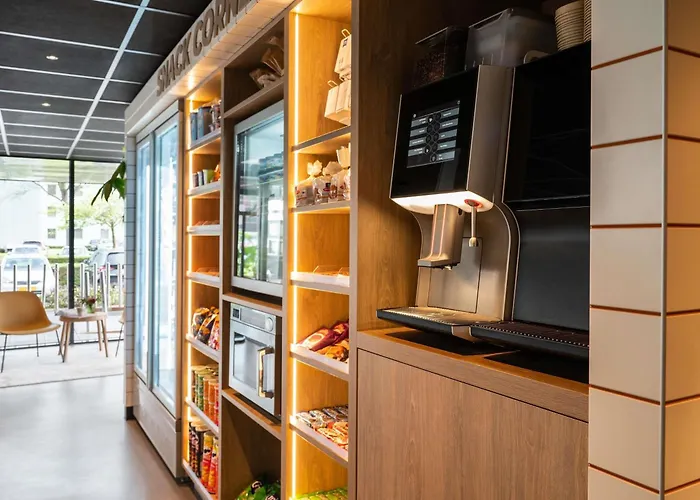 Ibis Budget Amsterdam Airport 2*