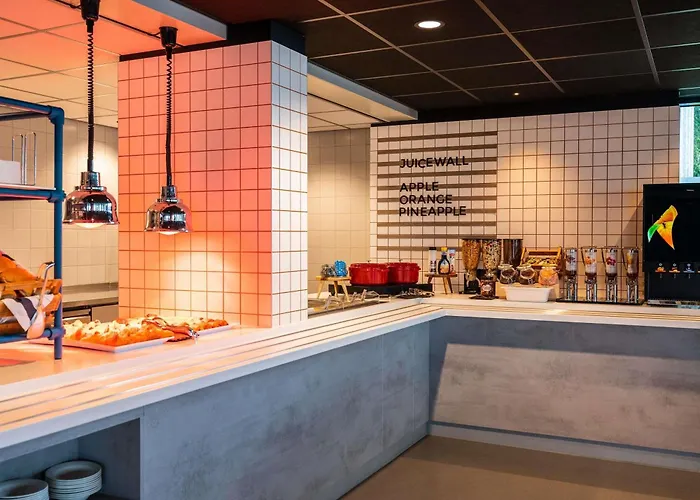 Hotel Ibis Budget Amsterdam Airport 2*