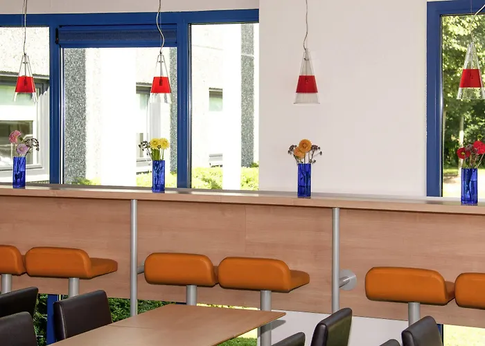 Ibis Budget Amsterdam Airport Hotel 2*