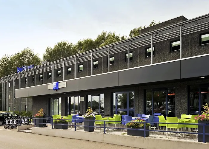 Ibis Budget Amsterdam Airport Hotel 2*